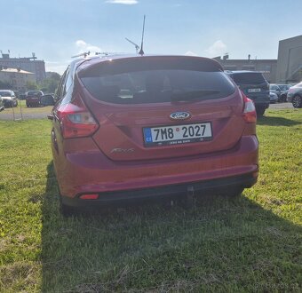 Ford Focus 1.6 + LPG (77kw) - 14
