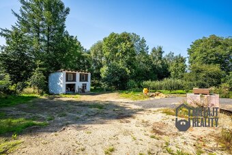 Prodej stavebního pozemku s projektem na RD 1 036 m², Nové M - 14