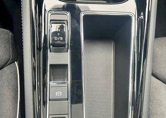 Škoda Enyaq iV 82 kWh 195 kW 4x4 Sport Line - 14