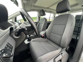 VW TOURAN 1.6TDI 77KW,Webasto,Tažné,Alu R16,Manuál,Navigace - 14