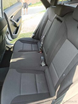 Hyundai i40 combi 1.7 CRDi - 14