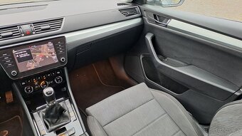 Škoda Superb 1.6 CR TDI Comfort+ NAVI - 14