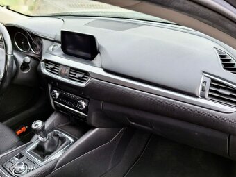 Mazda 6,2.0 benzin Facelit 1. majitel - 14