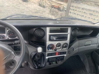 Iveco Daily 65C18 novy nosič do 3.5t B - 14