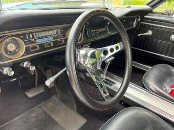 1965 Ford Mustang V8 - 14