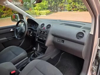 Caddy Maxi 1.6 TDI,7.míst,tažné,serviska,bez koroze,klima - 14