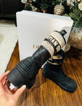 Luxusní boty DIOR D-Major ankle boot - 14