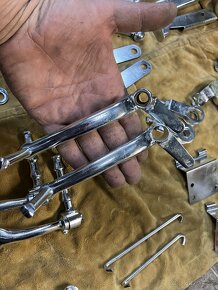 Jawa 50 pionyr mustang 550 555 05 20 21 23 zinkové Dily - 14