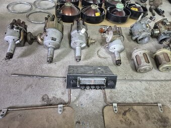 Prodám náhradní díly Tatra 603. - 14