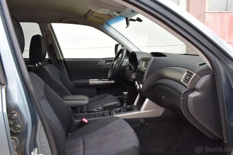 Subaru Forester 2.0D 4X4 AWD/TAŽNÉ/ČR/1MAJITEL - 14