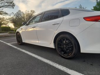 Kia Optima - 14
