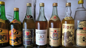 Alkohol - vodka, griotte - starý, archivní, retro alk. - 14