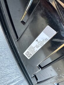 Tesla model 3 Y facelift zadni lampy lava prava original - 14