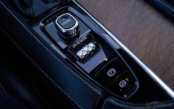 Volvo XC90 D5 Inscription Polestar 7miest 4x4 - 14