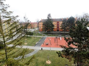 Pronájem bytu 3+kk 62m², ul. nám. B. Martinů, Hodonín - 14