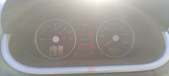 Ford fiesta st150 - 14