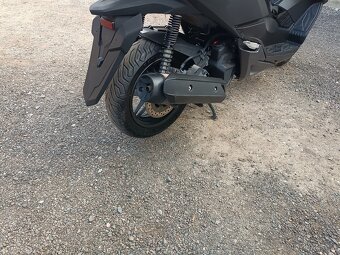 Honda Forza 125i ABS CZ doklady v ceně - 14