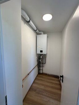 MODERNÍ NOVĚ ZREKONSTRUOVANÝ 2+1 BYT | UHERSKÉ HRADIŠTĚ - 14