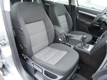 Škoda Octavia 1,6 TDi 4x4 Elegance 2012 - 14