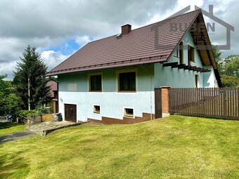 RD 4+1 (užitná plocha 448 m²) se zahradou 1371 m2  -  Písařo - 14