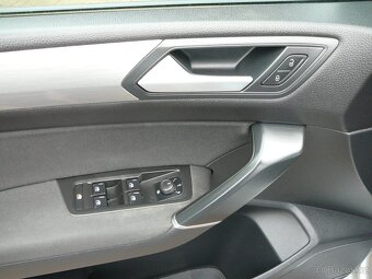 VW TOURAN 2.0 TDI 85KW DSG+F1 FULLLED NAVI ACC FRONT MASAGE - 14
