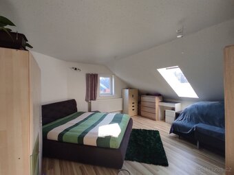 Prodám rodinný dům 168m2 pozemek 2972m2 - 14