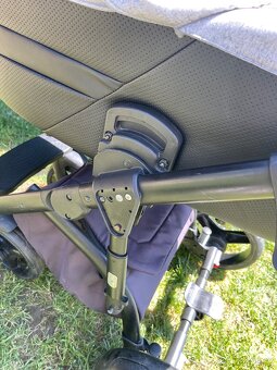 Kočárek Adamex 2v1 + autosedačka Cybex - 14