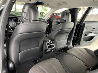 Mercedes-Benz E220d Avantgarde KeyLess DPH - 14