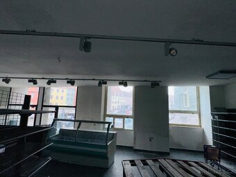 pronajem prostor Lze jej využít jako obchod, restaurance - 14
