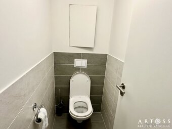 Prodej bytu 3+kk s velkou předzahrádkou, parkovacím stáním,  - 14