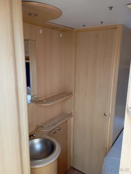 Karavan Calista 450, Soláry 400 Wp, rok 2003, 12V TV s DVD - 14