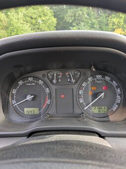 Škoda Octavia 1 1.6 75 kW MPI - 14