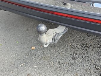 Volkswagen Touareg 3,0 TDi 210kW Atmosphere ČR 1.maj CR V6 8 - 14