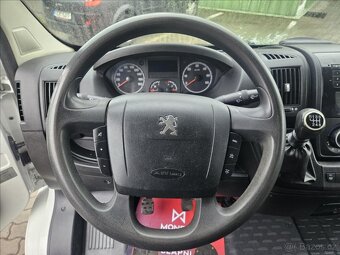 Peugeot Boxer 3,0 L3H2 7 míst - 14