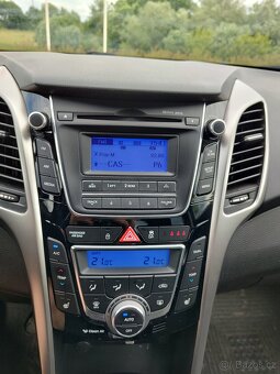 Hyundai i30 1.6 GDI 99KW - 14