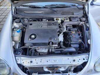 Lancia Lybra 1.9 JTD 85kW TOBACCO EMBLEMA 2003, NOVÁ STK - 14