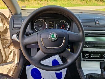 ŠKODA Octavia  2 1,6 MPI  75 KW, digiklima , vyhř  TOP STAV - 14