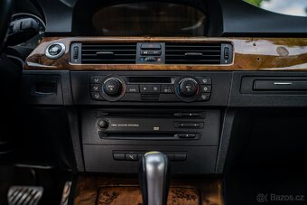 BMW E91 330 ix - 14