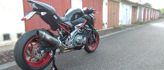 Kawasaki Z900 2019 ČR - 14