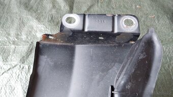 Mercedes W164 BLATNÍK LEVÝ ČERNÝ 2500kč - 14