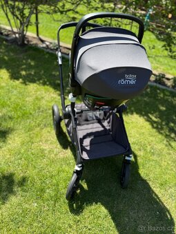 Bugaboo fox 3 + Autosedačka (0-15 měsíců) - 14