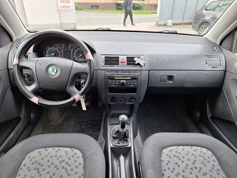 Škoda Fabia 1.4i 16V 59KW Kombi Klima - 14