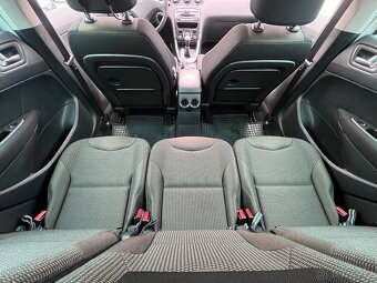 Peugeot 308 SW 1.6 HDi 68kw, bohatá výbava - 14