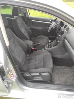 VW Golf 6 Combi 2,0 TDi Highline, Panorama,Navi, nová STK - 14
