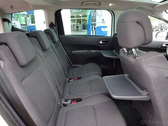 Peugeot 5008 2,0 HDI, 7MÍST - 14