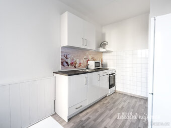 Pronájem bytu 3+1, Vitošská, Modřany,  23900 Kč/měs, 75 m2 - 14