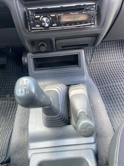 Mitsubishi L 200 - 14