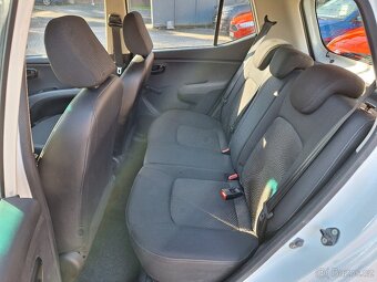 Hyundai I10 1.1i 51KW Classic - 14