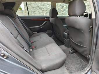 Toyota Avensis 2.2d,D4D 110kw Combi,Tažné,Výhřevy,ALU,XENONY - 14