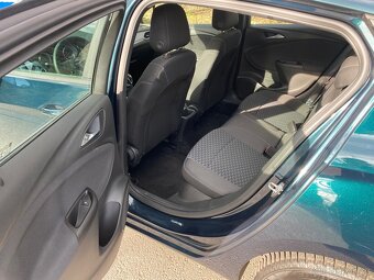Opel Astra 1.0 ECOTEC 77kw - 14